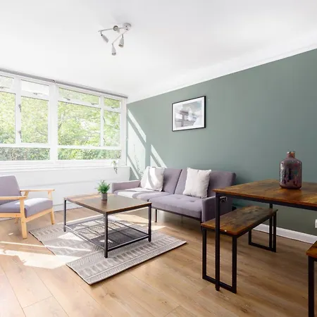 The Pimlico Apartment